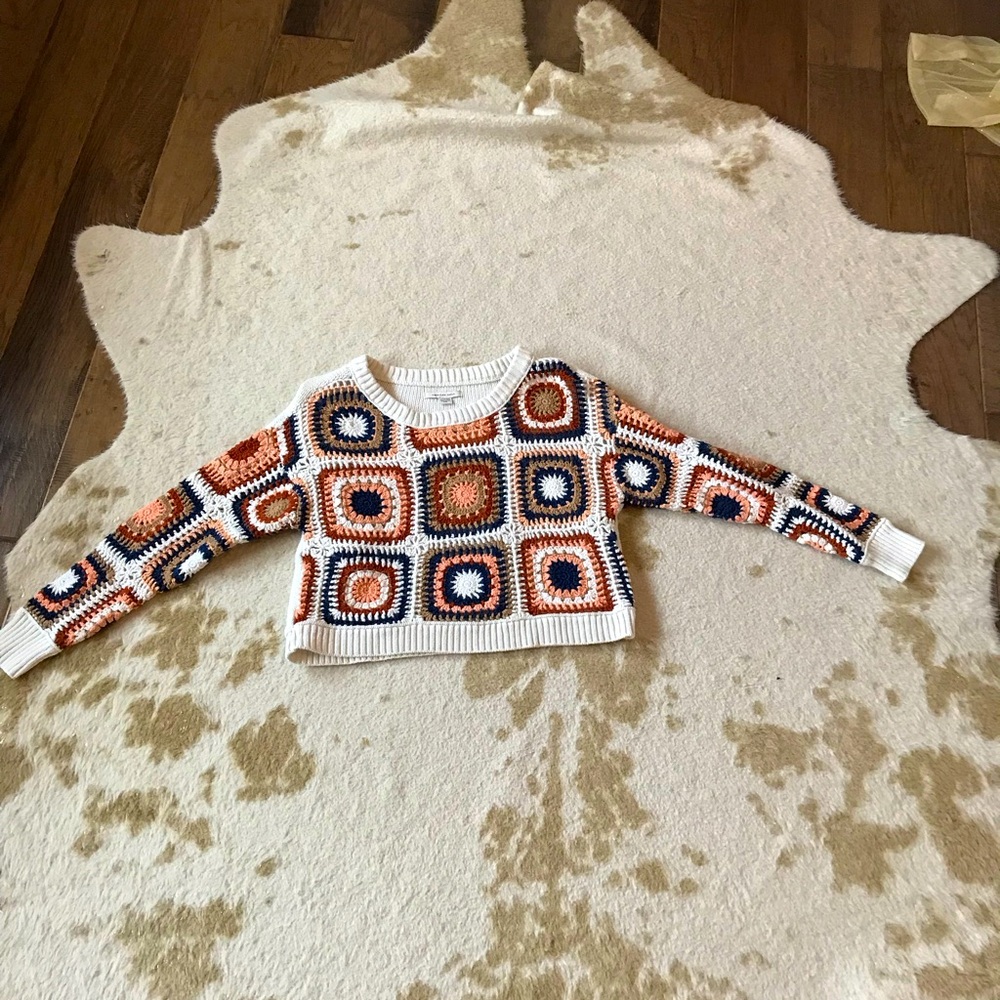 American Eagle Sweater